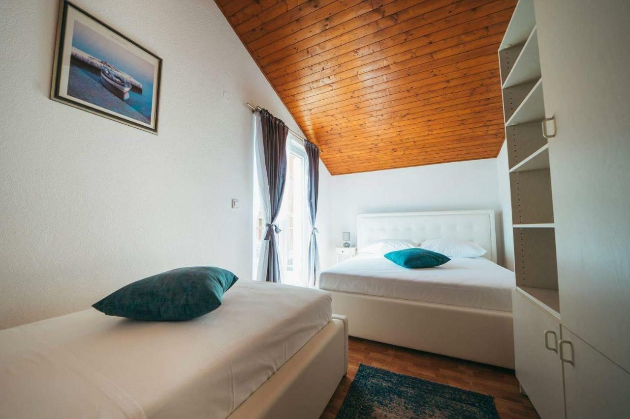 Apartments Juric Čelina Eksteriør bilde